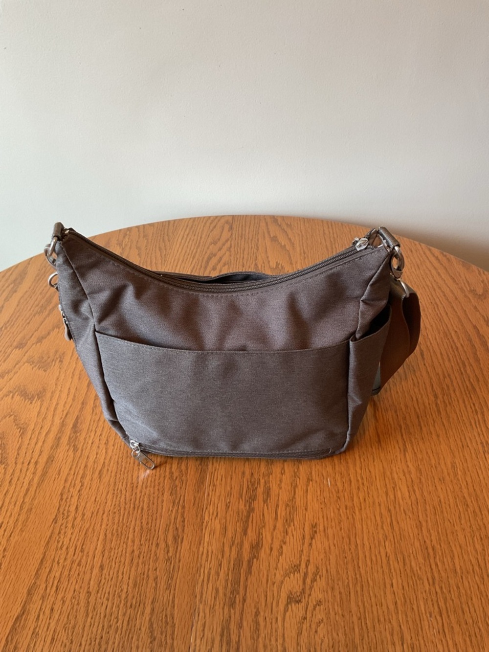 Baggallini Heathered Brown Everywhere Crossbody Bag with RFID wallet - Picture 5 of 7